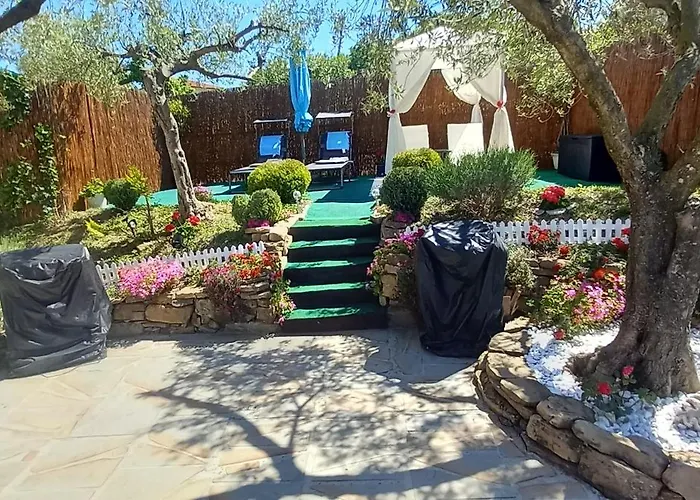 Sunset View アパート ポルトローシュ